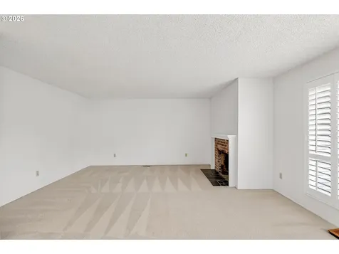 14775 NW Oakhills Drive Beaverton OR 97006