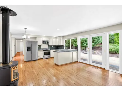 14775 NW Oakhills Drive Beaverton OR 97006