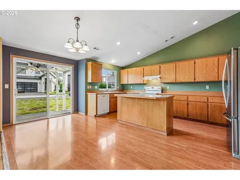 8103 NE 166th Avenue Vancouver WA 98682