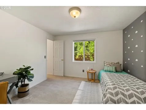 3765 Century Drive Eugene OR 97402