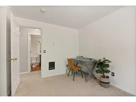 3765 Century Drive Eugene OR 97402