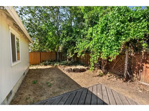 3765 Century Drive Eugene OR 97402