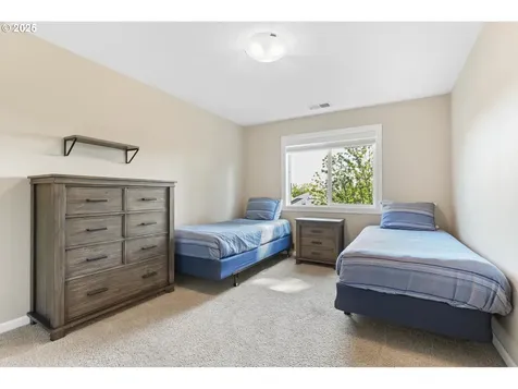 15562 NW Oakhills Drive Beaverton OR 97006