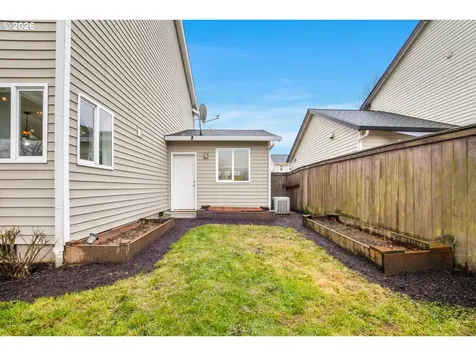 914 NW 16th Court Battle Ground WA 98604