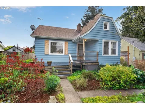 6136 NE Beech Street Portland OR 97213
