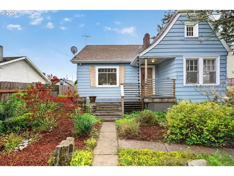6136 NE Beech Street Portland OR 97213