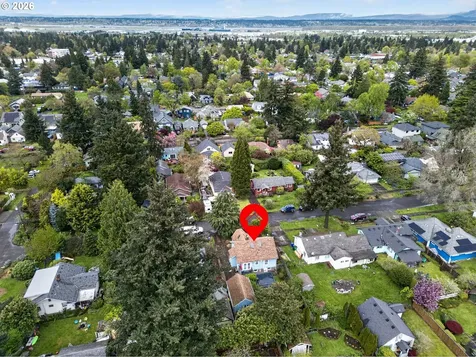 6136 NE Beech Street Portland OR 97213