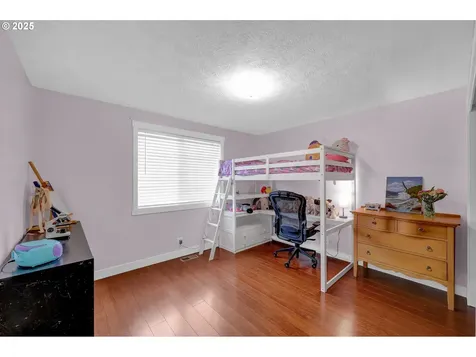 1036 Oak Street Junction City OR 97448