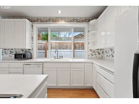 16121 NW Canterwood Way Portland OR 97229