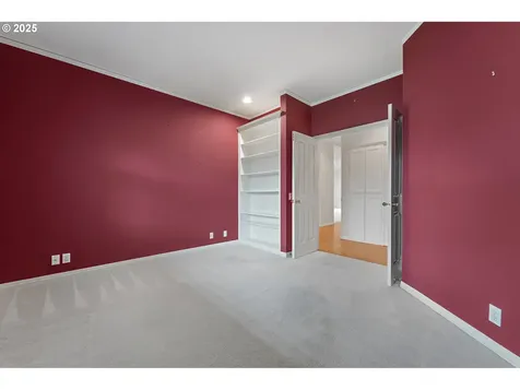 16121 NW Canterwood Way Portland OR 97229