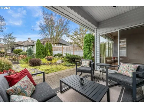 16121 NW Canterwood Way Portland OR 97229