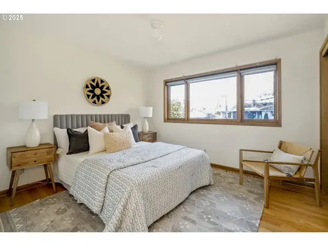 2801 SE 51st Avenue Portland OR 97206