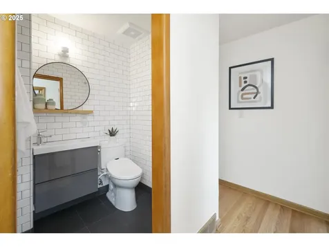 2801 SE 51st Avenue Portland OR 97206