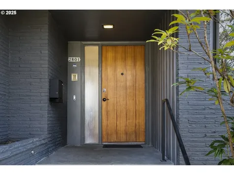 2801 SE 51st Avenue Portland OR 97206