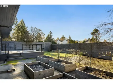 2801 SE 51st Avenue Portland OR 97206