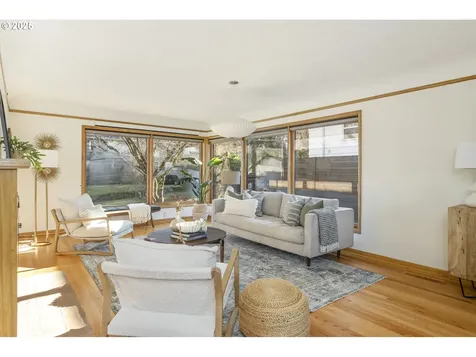 2801 SE 51st Avenue Portland OR 97206