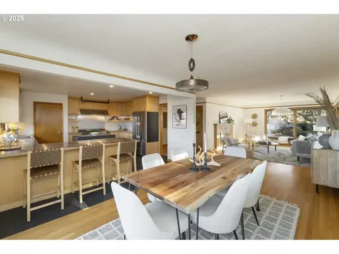 2801 SE 51st Avenue Portland OR 97206