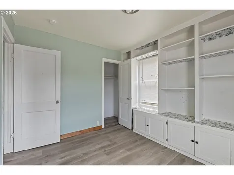 1710 SE Main Street Roseburg OR 97470