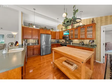 18 Ridgewood Drive Roseburg OR 97471
