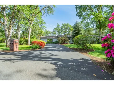 18 Ridgewood Drive Roseburg OR 97471