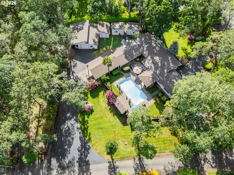 18 Ridgewood Drive Roseburg OR 97471