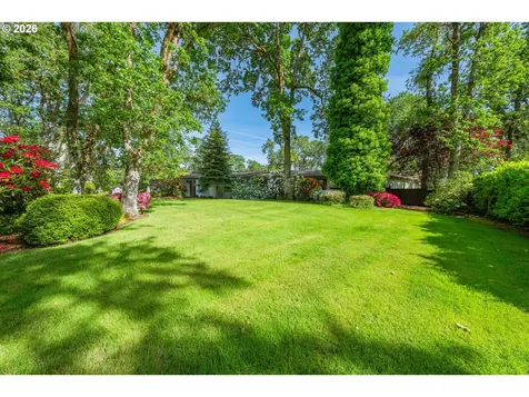 18 Ridgewood Drive Roseburg OR 97471
