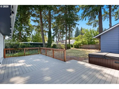 1501 SE 130th Avenue Portland OR 97233