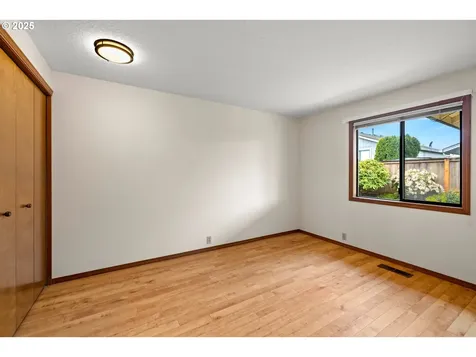 2245 NE 157th Avenue Portland OR 97230