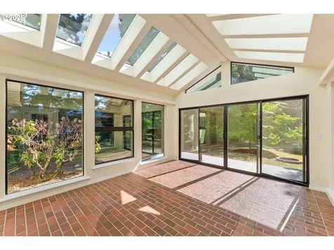 1525 Kendall Street Roseburg OR 97471