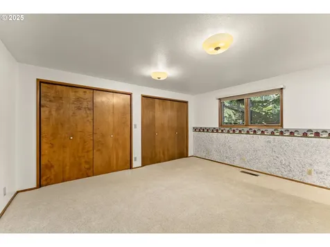 1525 Kendall Street Roseburg OR 97471