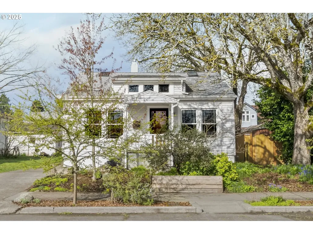 6315 N Campbell Avenue Portland OR 97217