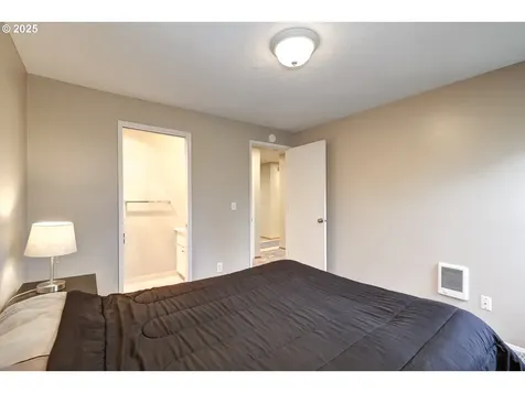5150 NW Neakahnie Avenue Portland OR 97229