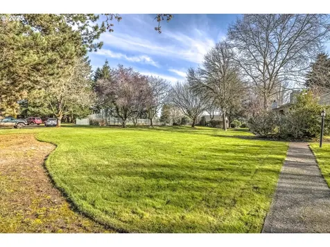 5150 NW Neakahnie Avenue Portland OR 97229
