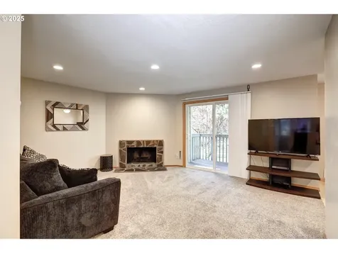 5150 NW Neakahnie Avenue Portland OR 97229