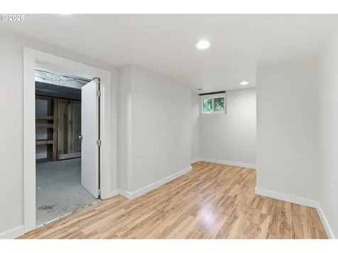 9140 N Buchanan Avenue Portland OR 97203