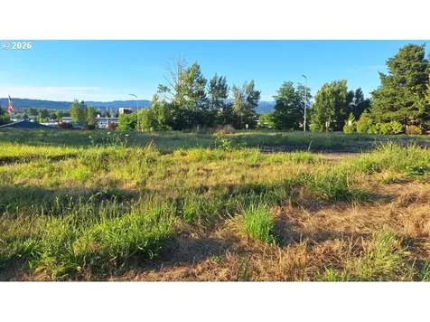 2075 NE 240th Avenue Wood Village OR 97060