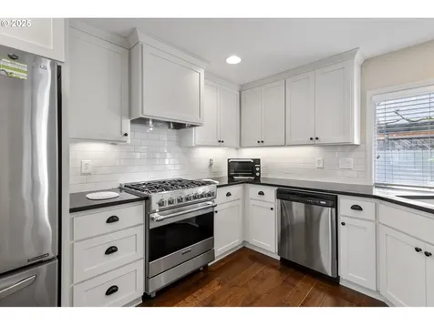 16907 SE 27th Street Vancouver WA 98683