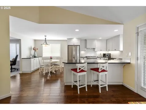 16907 SE 27th Street Vancouver WA 98683