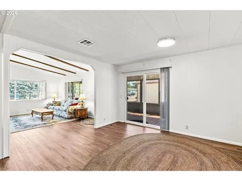85676 Manchester Lane Eugene OR 97405