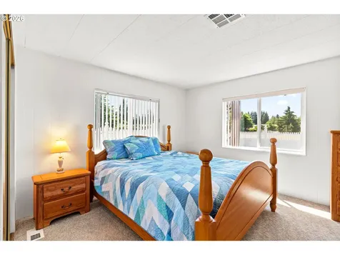 85676 Manchester Lane Eugene OR 97405