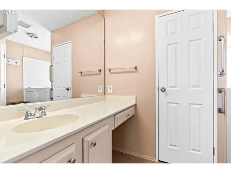 85676 Manchester Lane Eugene OR 97405