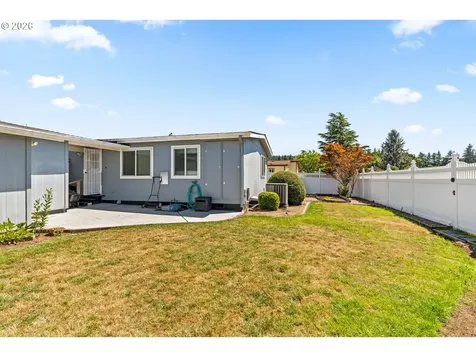 85676 Manchester Lane Eugene OR 97405