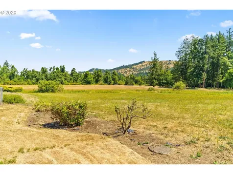 85676 Manchester Lane Eugene OR 97405