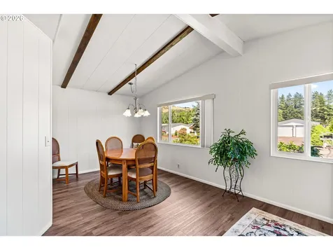 85676 Manchester Lane Eugene OR 97405