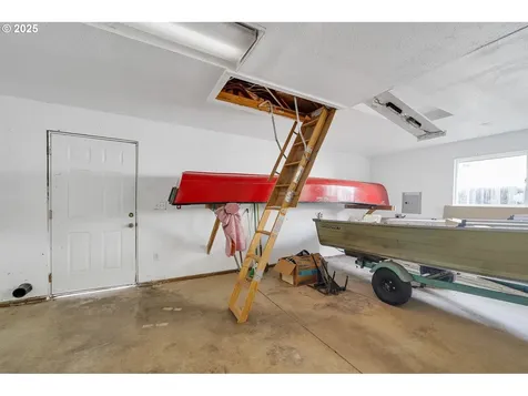 7100 Fawcett Creek Road Tillamook OR 97141