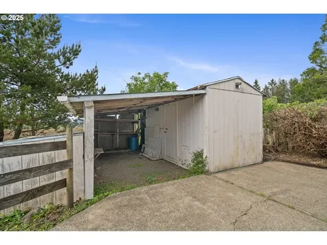 7100 Fawcett Creek Road Tillamook OR 97141