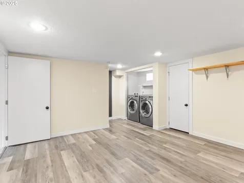 4727 SE 86th Court Portland OR 97266
