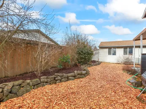 4727 SE 86th Court Portland OR 97266