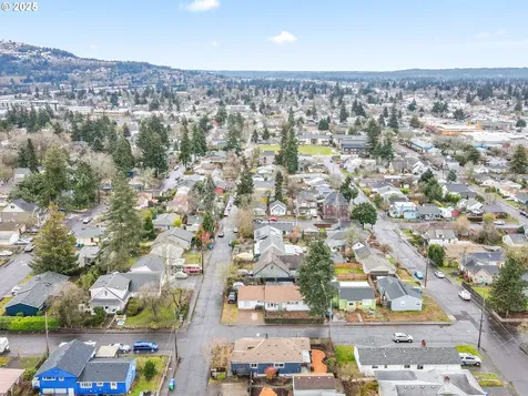 4727 SE 86th Court Portland OR 97266