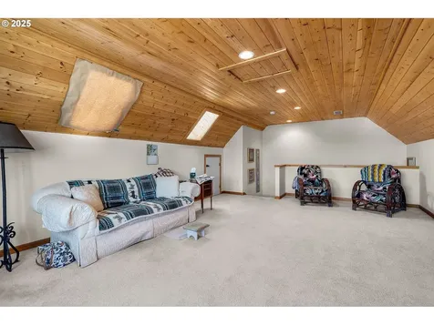 2782 SE Pilot Drive Prineville OR 97754